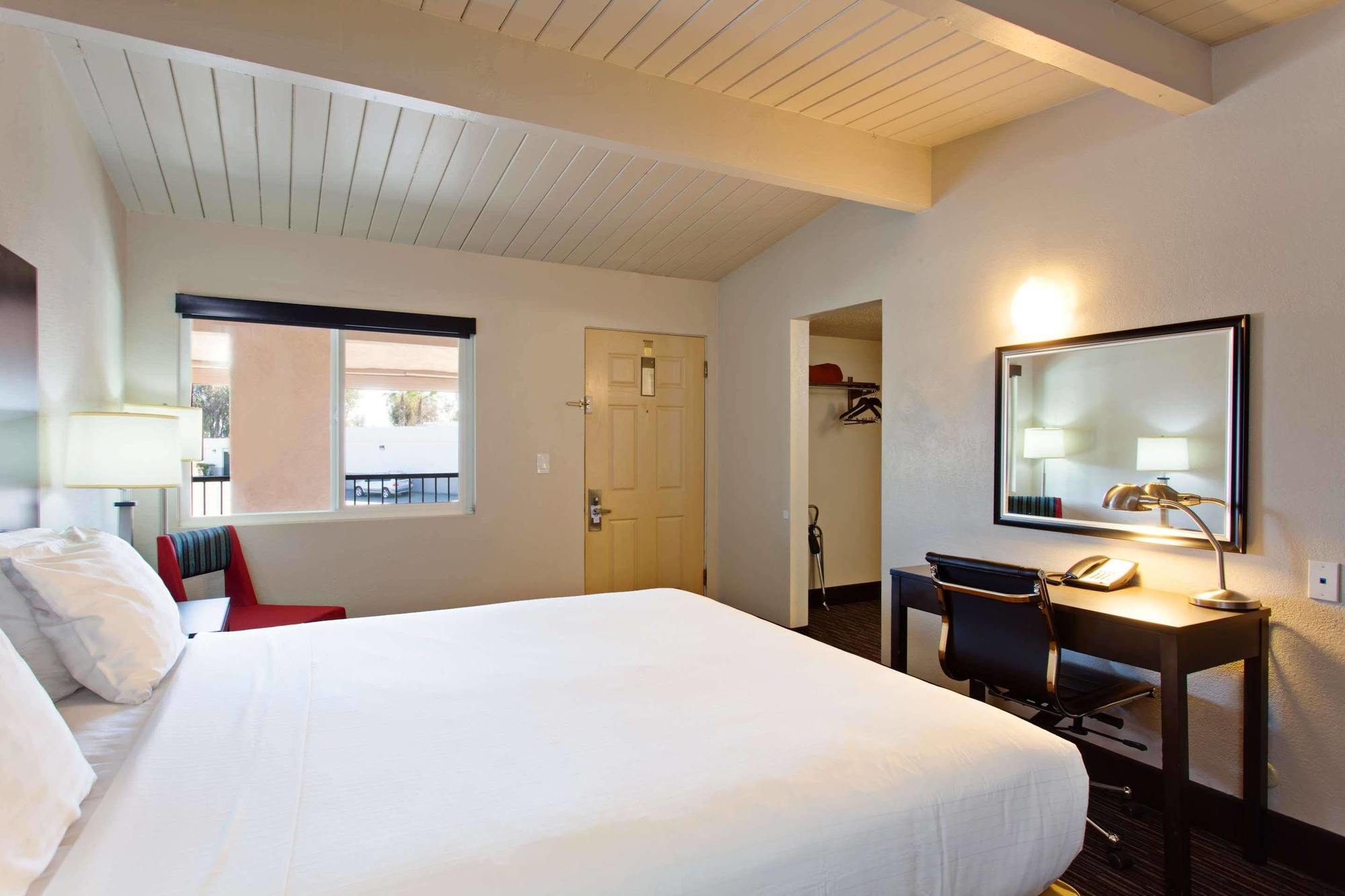 Days Inn By Wyndham Chowchilla Gateway To Yosemite Kültér fotó